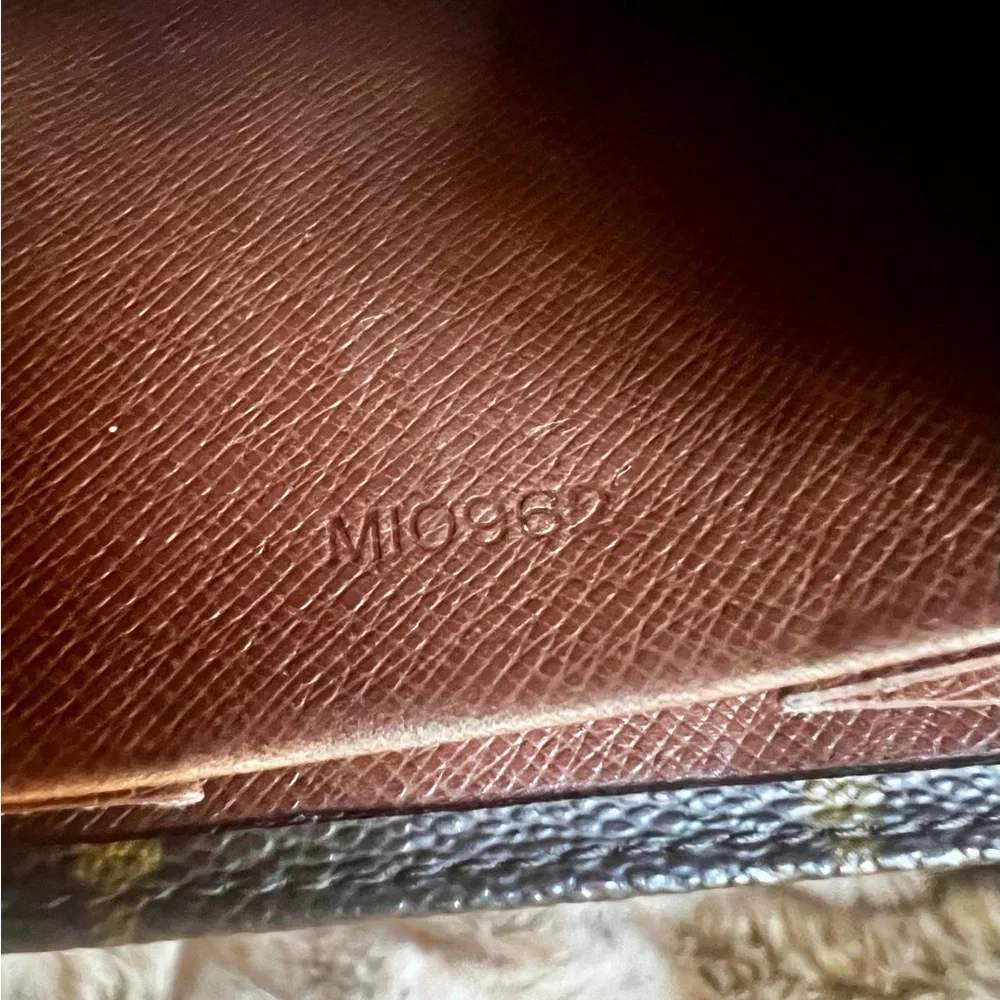 Louis Vuitton Brown Monogram Compact Wallet - Picture 14 of 14